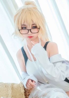 久热手机在线宅男明里_720高清视频播放