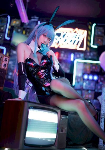 gogo全球高清大胆美女人体_1080P迅雷高清下载